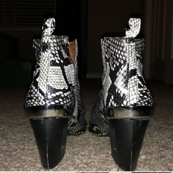 Jeffrey Campbell snake print - Picture 6 of 6